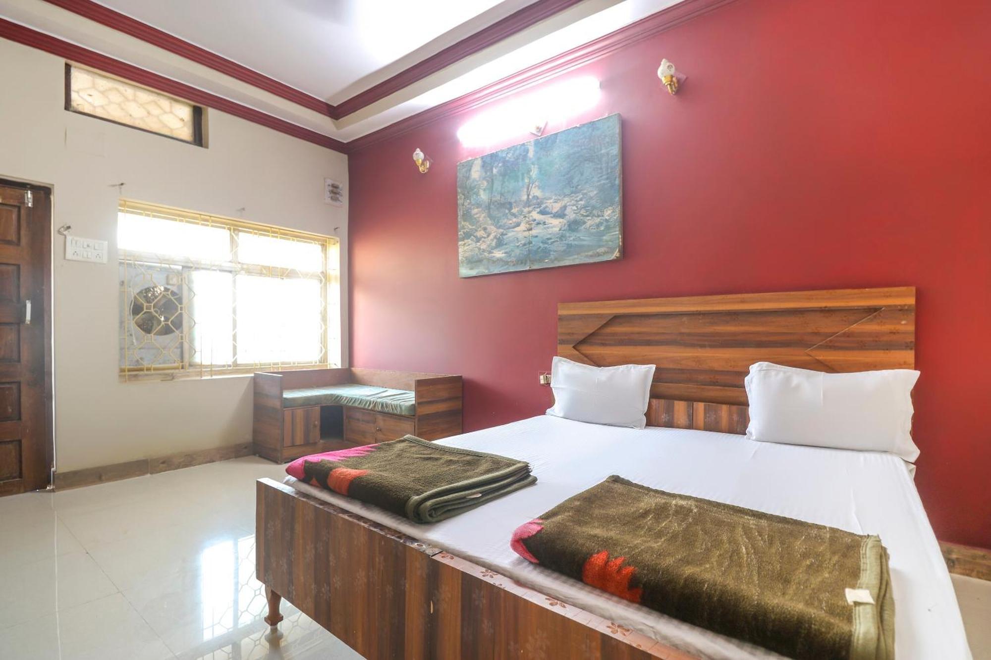 Spot On Hotel Poonam Jagdalpur Exterior photo